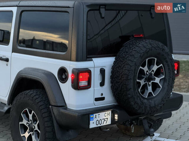Белый Джип Вранглер, объемом двигателя 3.6 л и пробегом 81 тыс. км за 29999 $, фото 12 на Automoto.ua