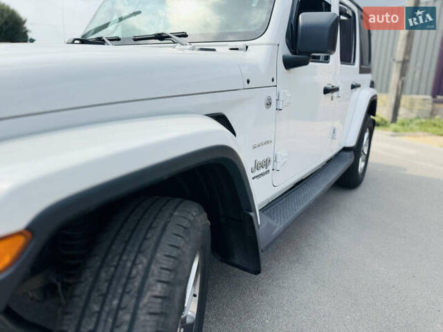 Білий Джип Wrangler, об'ємом двигуна 2 л та пробігом 71 тис. км за 33000 $, фото 11 на Automoto.ua