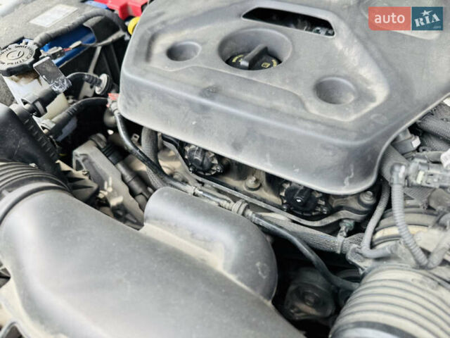 Білий Джип Wrangler, об'ємом двигуна 2 л та пробігом 71 тис. км за 33000 $, фото 28 на Automoto.ua