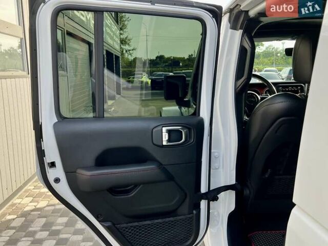 Джип Вранглер 2020 в Киеве на Automoto.ua Белый Джип Вранглер, объемом двигателя 3 л и пробегом 38 тыс. км за 59900 $, фото 42 на Automoto.ua