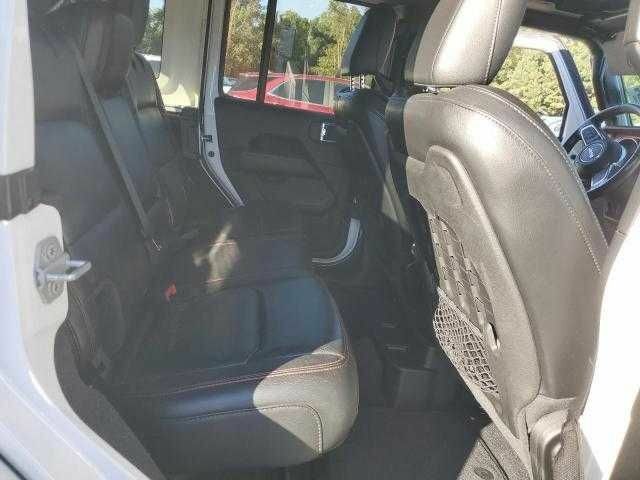 Белый Джип Вранглер, объемом двигателя 0 л и пробегом 73 тыс. км за 27000 $, фото 10 на Automoto.ua