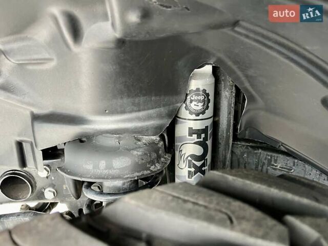 Джип Вранглер 2020 в Киеве на Automoto.ua Белый Джип Вранглер, объемом двигателя 3 л и пробегом 38 тыс. км за 59900 $, фото 101 на Automoto.ua