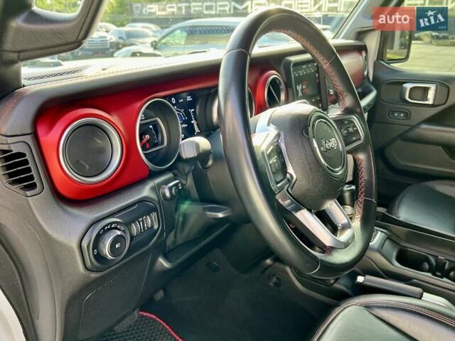 Джип Вранглер 2020 в Киеве на Automoto.ua Белый Джип Вранглер, объемом двигателя 3 л и пробегом 38 тыс. км за 59900 $, фото 32 на Automoto.ua