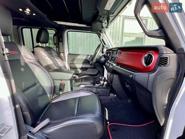 Джип Вранглер 2020 в Киеве на Automoto.ua Белый Джип Вранглер, объемом двигателя 3 л и пробегом 38 тыс. км за 59900 $, фото 70 на Automoto.ua