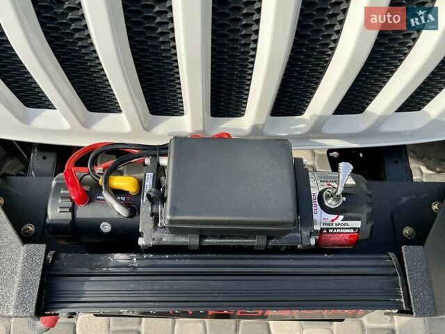 Джип Вранглер 2020 в Киеве на Automoto.ua Белый Джип Вранглер, объемом двигателя 3 л и пробегом 38 тыс. км за 59900 $, фото 102 на Automoto.ua