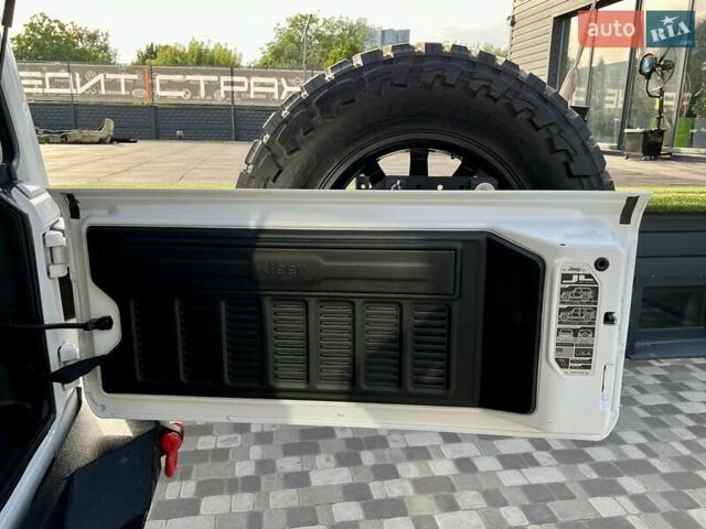 Джип Вранглер 2020 в Киеве на Automoto.ua Белый Джип Вранглер, объемом двигателя 3 л и пробегом 38 тыс. км за 59900 $, фото 50 на Automoto.ua