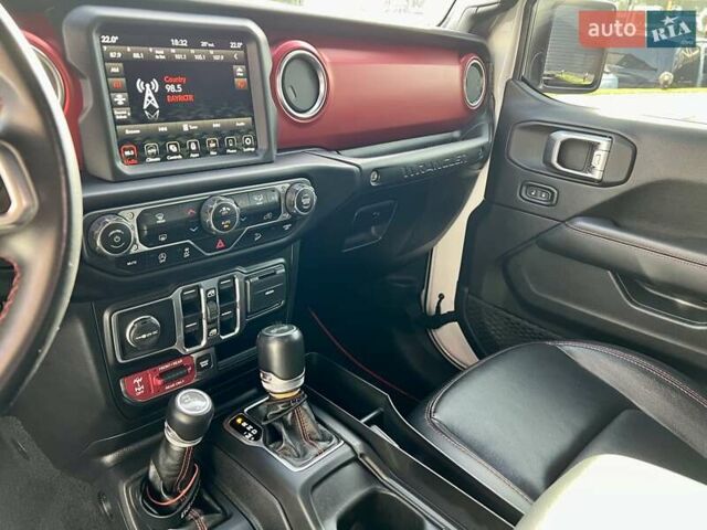 Джип Вранглер 2020 в Киеве на Automoto.ua Белый Джип Вранглер, объемом двигателя 3 л и пробегом 38 тыс. км за 59900 $, фото 34 на Automoto.ua