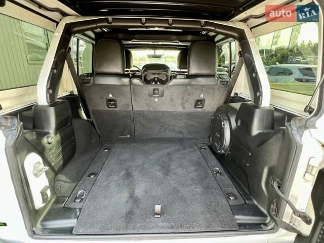 Джип Вранглер 2020 в Киеве на Automoto.ua Белый Джип Вранглер, объемом двигателя 3 л и пробегом 38 тыс. км за 59900 $, фото 51 на Automoto.ua