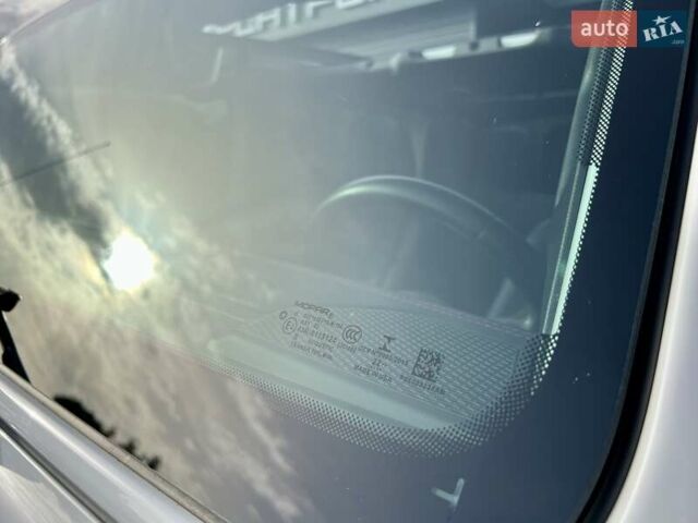 Джип Вранглер 2020 в Киеве на Automoto.ua Белый Джип Вранглер, объемом двигателя 3 л и пробегом 38 тыс. км за 59900 $, фото 106 на Automoto.ua