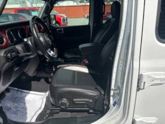 Білий Джип Wrangler, об'ємом двигуна 2 л та пробігом 37 тис. км за 16200 $, фото 7 на Automoto.ua