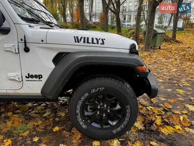 Білий Джип Wrangler, об'ємом двигуна 3.6 л та пробігом 12 тис. км за 34440 $, фото 4 на Automoto.ua
