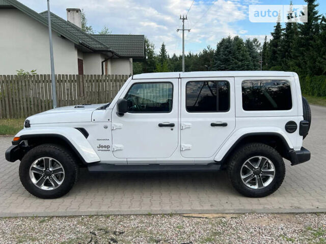 Білий Джип Wrangler, об'ємом двигуна 2 л та пробігом 39 тис. км за 47500 $, фото 2 на Automoto.ua