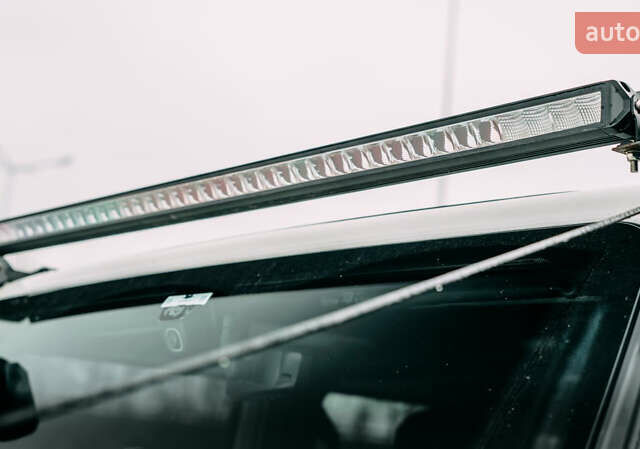 Белый Джип Вранглер, объемом двигателя 2 л и пробегом 80 тыс. км за 115000 $, фото 14 на Automoto.ua