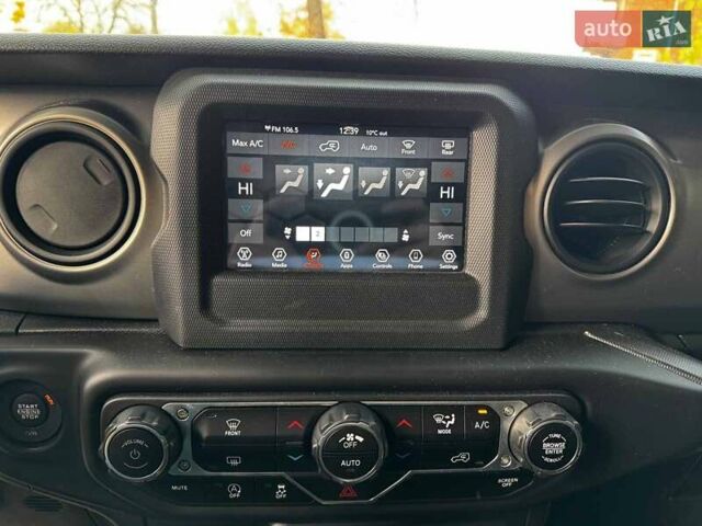 Білий Джип Wrangler, об'ємом двигуна 3.6 л та пробігом 12 тис. км за 34440 $, фото 14 на Automoto.ua