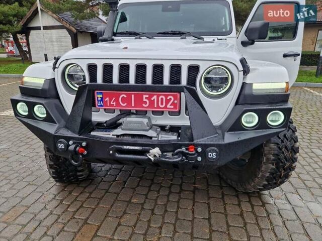 Белый Джип Вранглер, объемом двигателя 3.6 л и пробегом 65 тыс. км за 49950 $, фото 60 на Automoto.ua