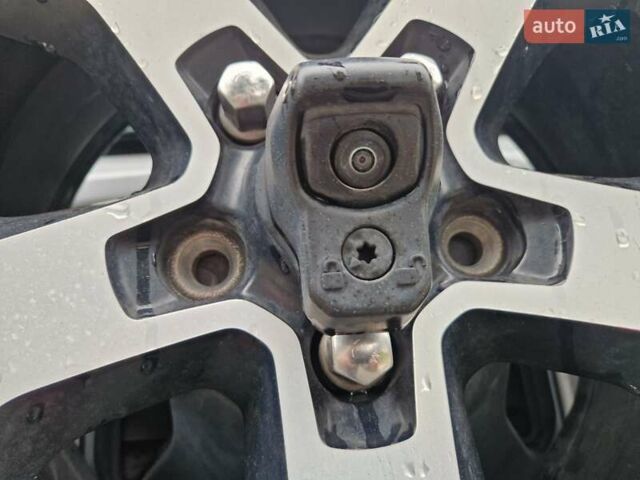 Белый Джип Вранглер, объемом двигателя 3.6 л и пробегом 65 тыс. км за 49950 $, фото 30 на Automoto.ua