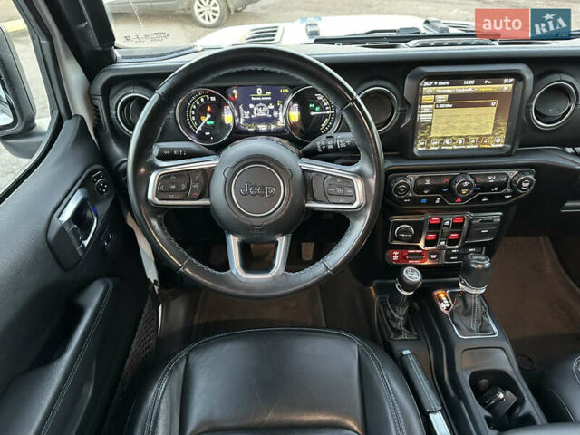 Белый Джип Вранглер, объемом двигателя 2 л и пробегом 75 тыс. км за 43500 $, фото 14 на Automoto.ua