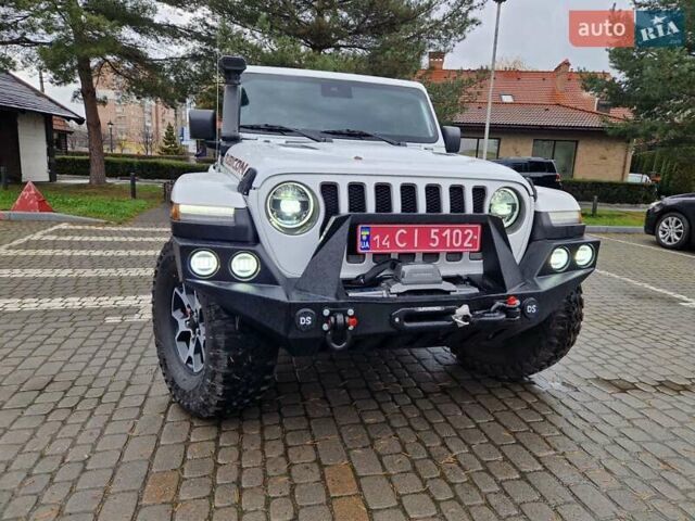 Белый Джип Вранглер, объемом двигателя 3.6 л и пробегом 65 тыс. км за 49950 $, фото 3 на Automoto.ua