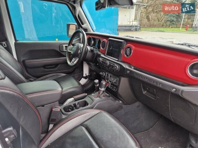 Белый Джип Вранглер, объемом двигателя 3.6 л и пробегом 65 тыс. км за 49950 $, фото 47 на Automoto.ua