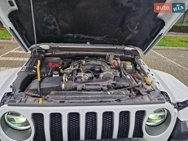 Белый Джип Вранглер, объемом двигателя 3.6 л и пробегом 65 тыс. км за 49950 $, фото 56 на Automoto.ua