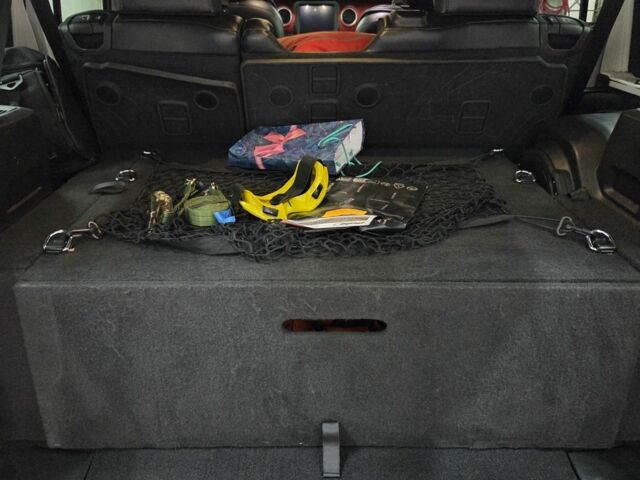 Білий Джип Wrangler, об'ємом двигуна 2 л та пробігом 24 тис. км за 58500 $, фото 23 на Automoto.ua