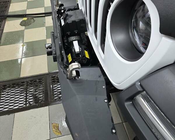 Білий Джип Wrangler, об'ємом двигуна 2 л та пробігом 24 тис. км за 58500 $, фото 31 на Automoto.ua