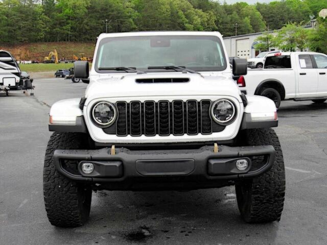 Джип Вранглер 2024 в Киеве на Automoto.ua Белый Джип Вранглер, объемом двигателя 6.4 л и пробегом 11 тыс. км за 18500 $, фото 1 на Automoto.ua