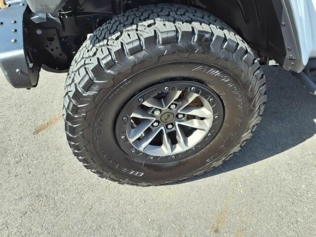 Джип Вранглер 2024 в Львове на Automoto.ua Белый Джип Вранглер, объемом двигателя 6.4 л и пробегом 27 тыс. км за 48700 $, фото 11 на Automoto.ua