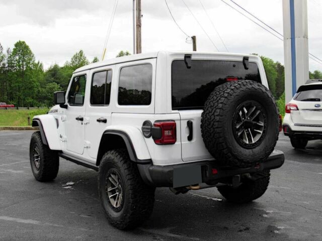 Джип Вранглер 2024 в Киеве на Automoto.ua Белый Джип Вранглер, объемом двигателя 6.4 л и пробегом 11 тыс. км за 18500 $, фото 5 на Automoto.ua