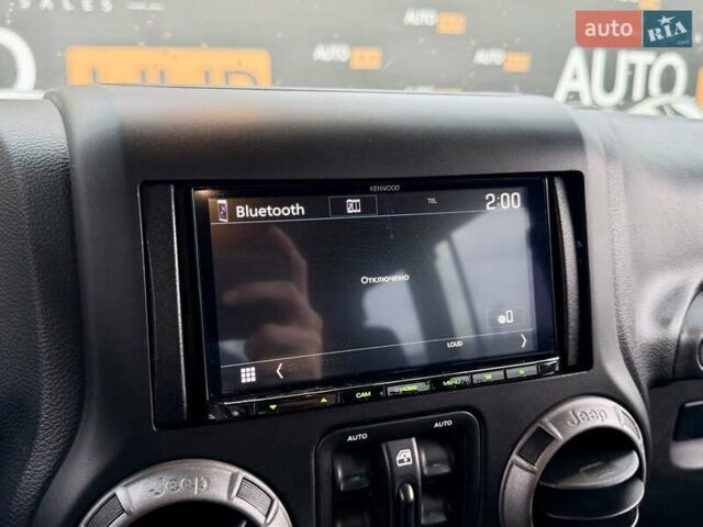 Бежевый Джип Вранглер, объемом двигателя 3.6 л и пробегом 169 тыс. км за 24000 $, фото 15 на Automoto.ua