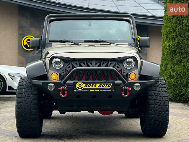 Бежевий Джип Wrangler, об'ємом двигуна 3.6 л та пробігом 105 тис. км за 19500 $, фото 1 на Automoto.ua