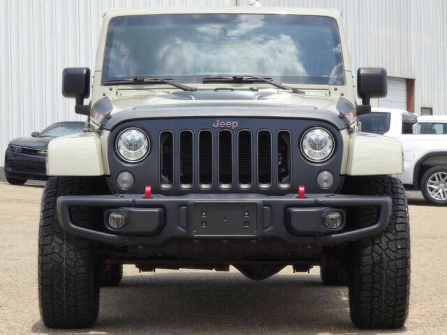 Бежевий Джип Wrangler, об'ємом двигуна 3.6 л та пробігом 33 тис. км за 14000 $, фото 1 на Automoto.ua