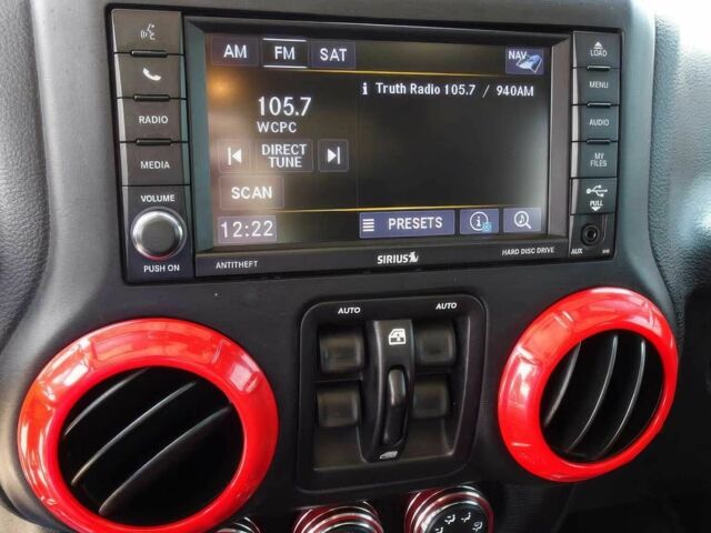 Бежевий Джип Wrangler, об'ємом двигуна 3.6 л та пробігом 33 тис. км за 14000 $, фото 8 на Automoto.ua