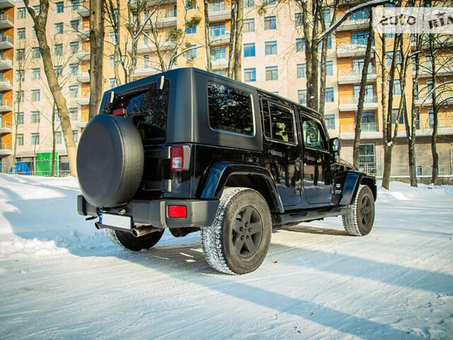 Чорний Джип Wrangler, об'ємом двигуна 3.8 л та пробігом 257 тис. км за 18900 $, фото 9 на Automoto.ua