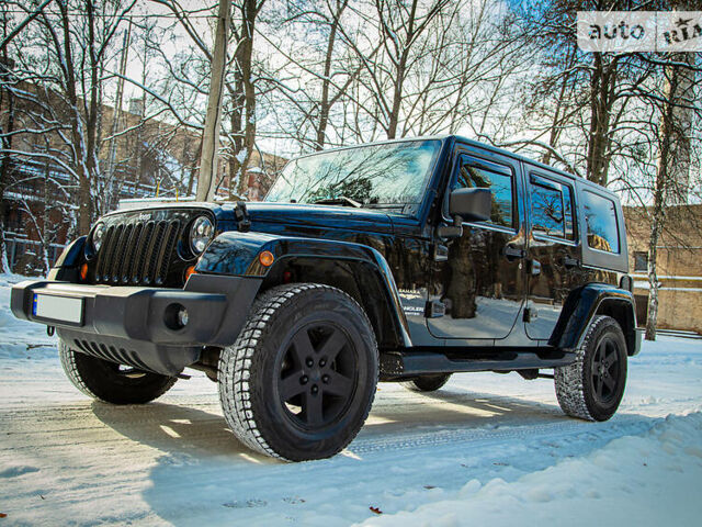 Чорний Джип Wrangler, об'ємом двигуна 3.8 л та пробігом 257 тис. км за 18900 $, фото 8 на Automoto.ua