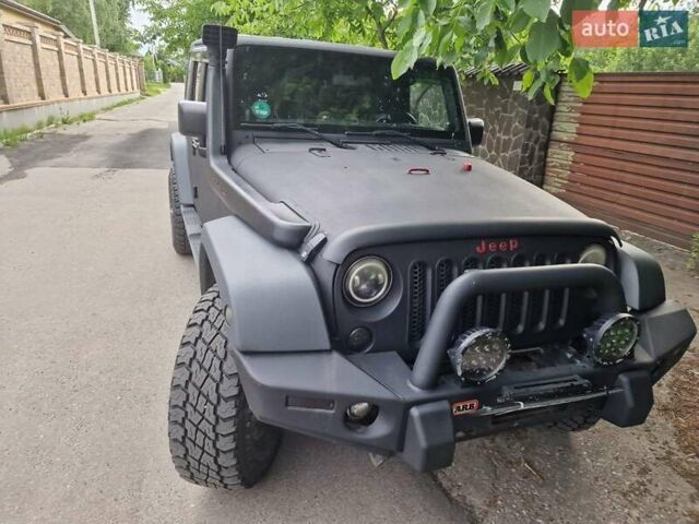 Джип Вранглер 2011 в Киеве на Automoto.ua Черный Джип Вранглер, объемом двигателя 2.77 л и пробегом 199 тыс. км за 26900 $, фото 6 на Automoto.ua