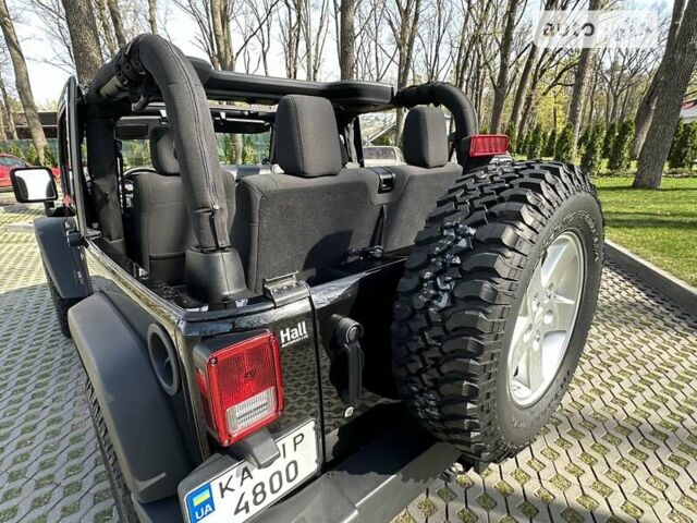 Чорний Джип Wrangler, об'ємом двигуна 3.6 л та пробігом 205 тис. км за 16700 $, фото 20 на Automoto.ua