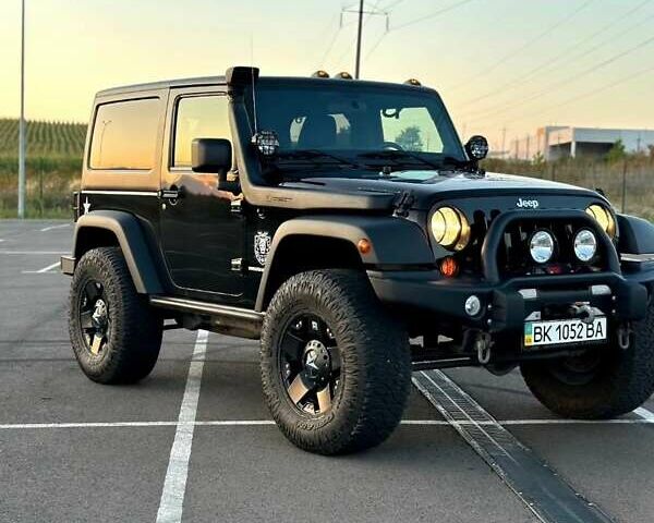 Чорний Джип Wrangler, об'ємом двигуна 3.6 л та пробігом 102 тис. км за 33000 $, фото 2 на Automoto.ua