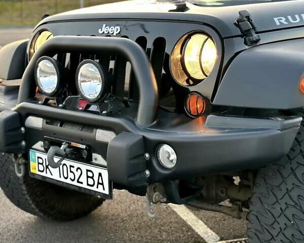 Чорний Джип Wrangler, об'ємом двигуна 3.6 л та пробігом 102 тис. км за 33000 $, фото 1 на Automoto.ua