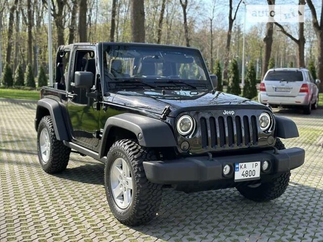 Чорний Джип Wrangler, об'ємом двигуна 3.6 л та пробігом 205 тис. км за 16700 $, фото 13 на Automoto.ua