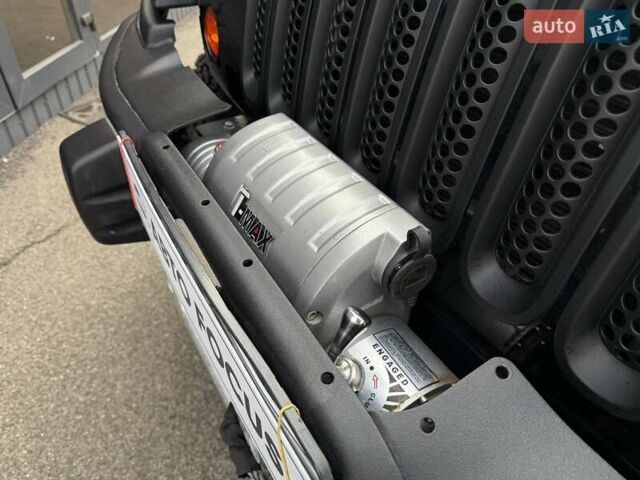 Чорний Джип Wrangler, об'ємом двигуна 3.6 л та пробігом 302 тис. км за 23490 $, фото 8 на Automoto.ua
