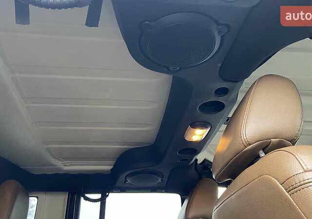 Черный Джип Вранглер, объемом двигателя 3.6 л и пробегом 178 тыс. км за 21000 $, фото 10 на Automoto.ua