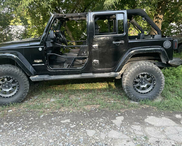 Черный Джип Вранглер, объемом двигателя 3.6 л и пробегом 226 тыс. км за 32000 $, фото 5 на Automoto.ua