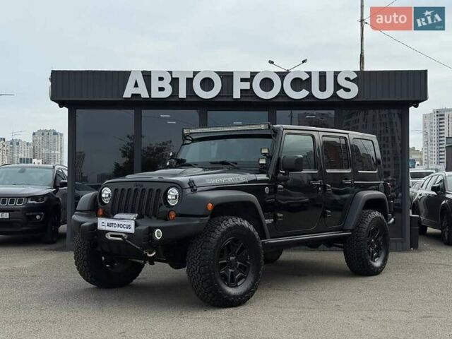 Чорний Джип Wrangler, об'ємом двигуна 3.6 л та пробігом 302 тис. км за 23490 $, фото 3 на Automoto.ua