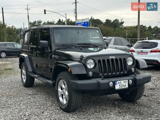 Чорний Джип Wrangler, об'ємом двигуна 3.6 л та пробігом 130 тис. км за 18300 $, фото 8 на Automoto.ua