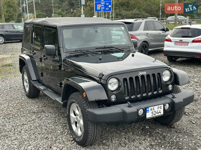 Чорний Джип Wrangler, об'ємом двигуна 3.6 л та пробігом 130 тис. км за 18300 $, фото 9 на Automoto.ua