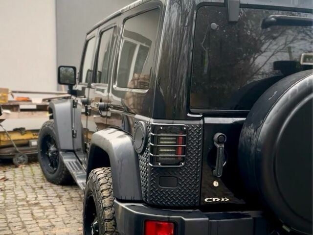 Чорний Джип Wrangler, об'ємом двигуна 2.8 л та пробігом 200 тис. км за 30000 $, фото 4 на Automoto.ua