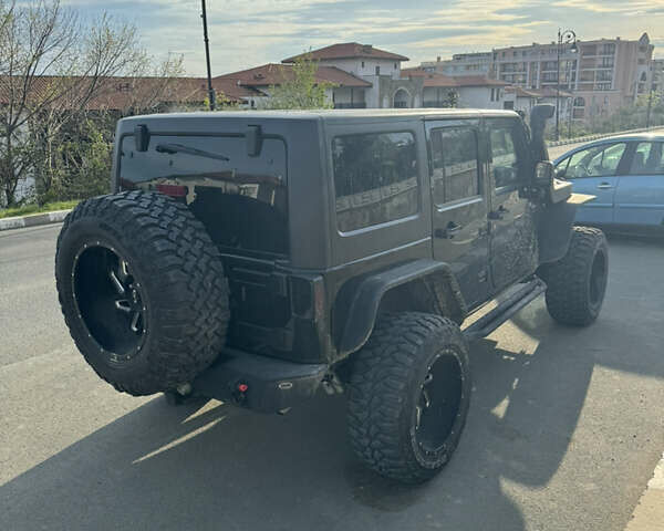 Чорний Джип Wrangler, об'ємом двигуна 3.6 л та пробігом 97 тис. км за 27999 $, фото 3 на Automoto.ua