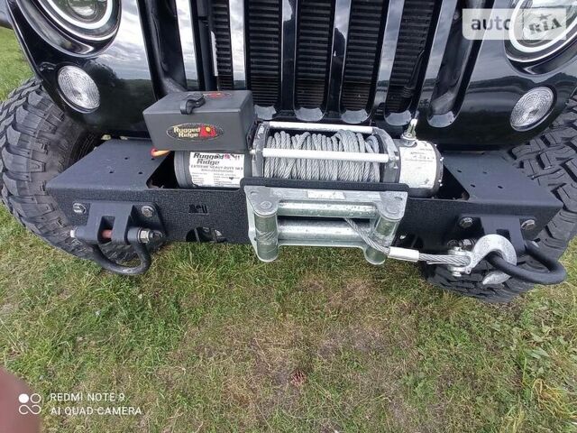 Чорний Джип Wrangler, об'ємом двигуна 3.6 л та пробігом 81 тис. км за 26000 $, фото 19 на Automoto.ua