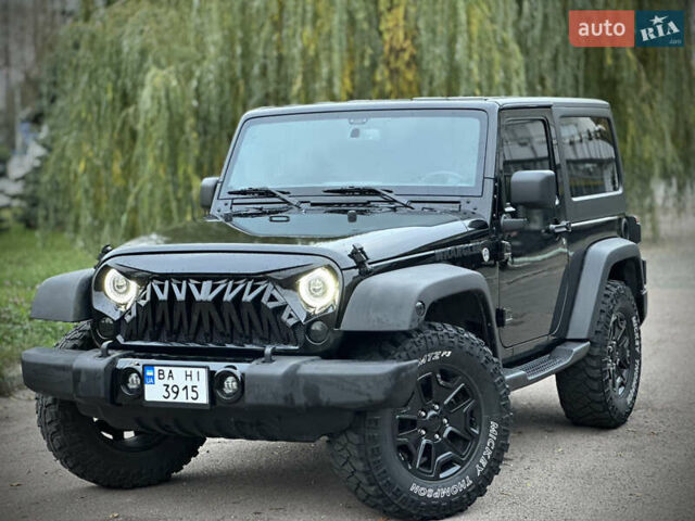 Джип Вранглер 2015 в Киеве на Automoto.ua Черный Джип Вранглер, объемом двигателя 3.6 л и пробегом 46 тыс. км за 21900 $, фото 4 на Automoto.ua